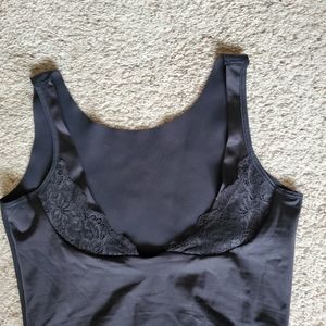 Maidenform Black Shapewear. Size Large.